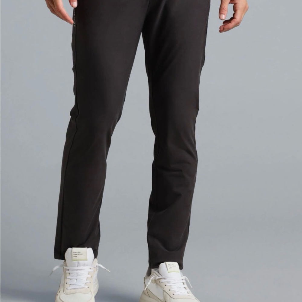 Men’s Municipal Allpant in Asphalt